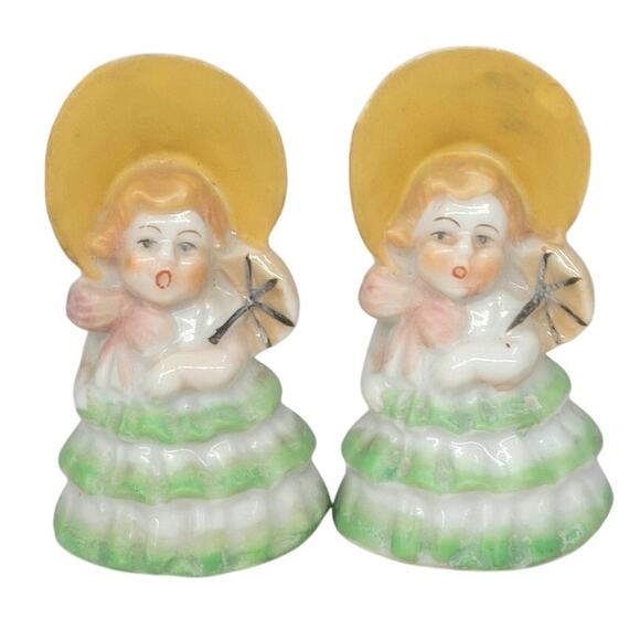 Coquette Porcelain Salt Pepper Shakers Bonnet Parasol Twin Lolita Vintage Ladies - Picture 1 of 10